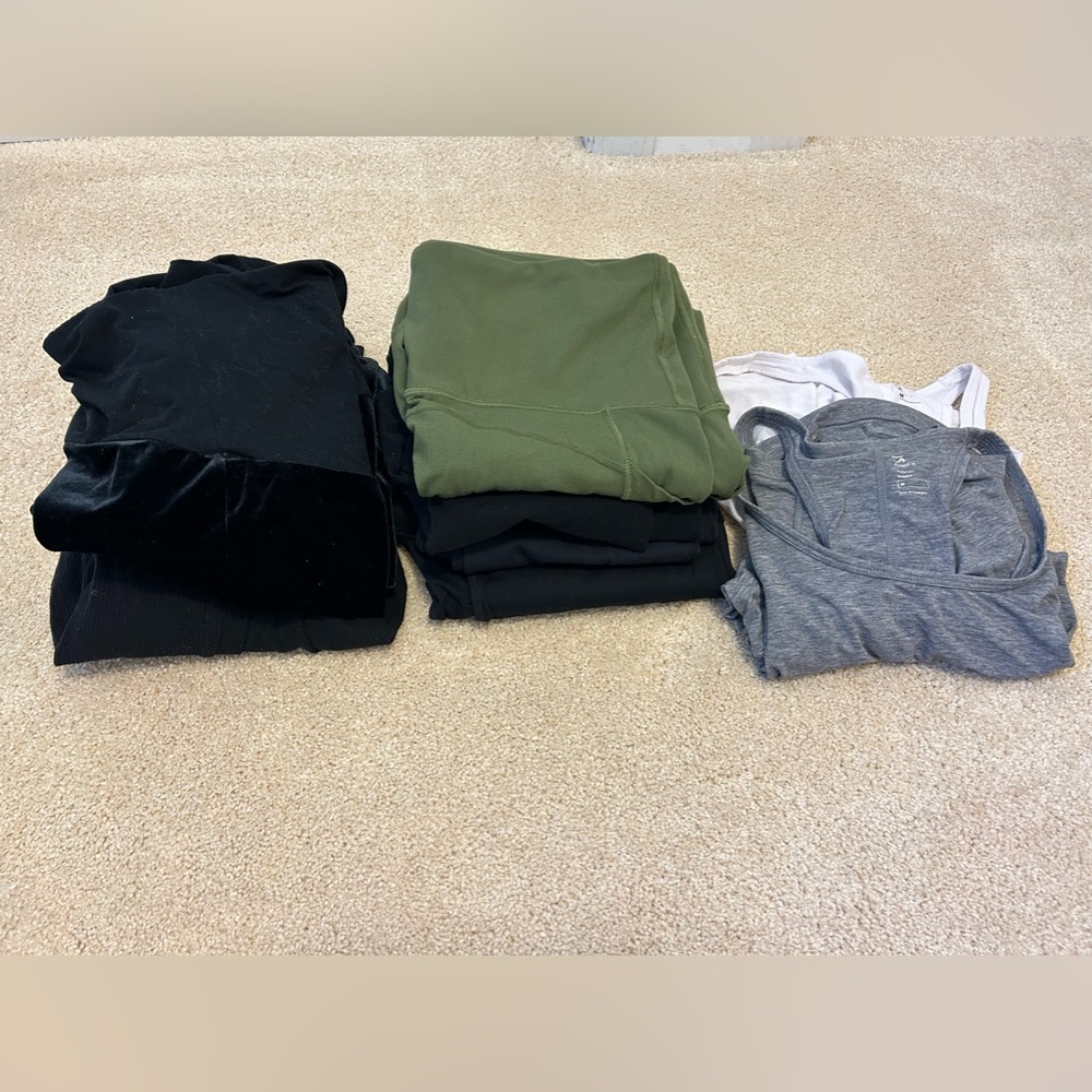Maternity athletic bundle-6 leggings, two tank tops